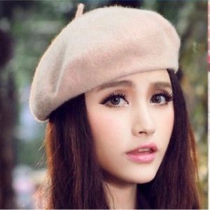 Classic French beret in wool many colors available